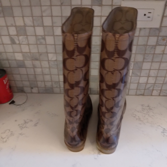 Coach Rain Boots - Picture 4 of 6